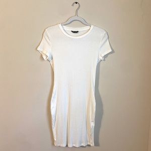 White body-con ribbed dress
